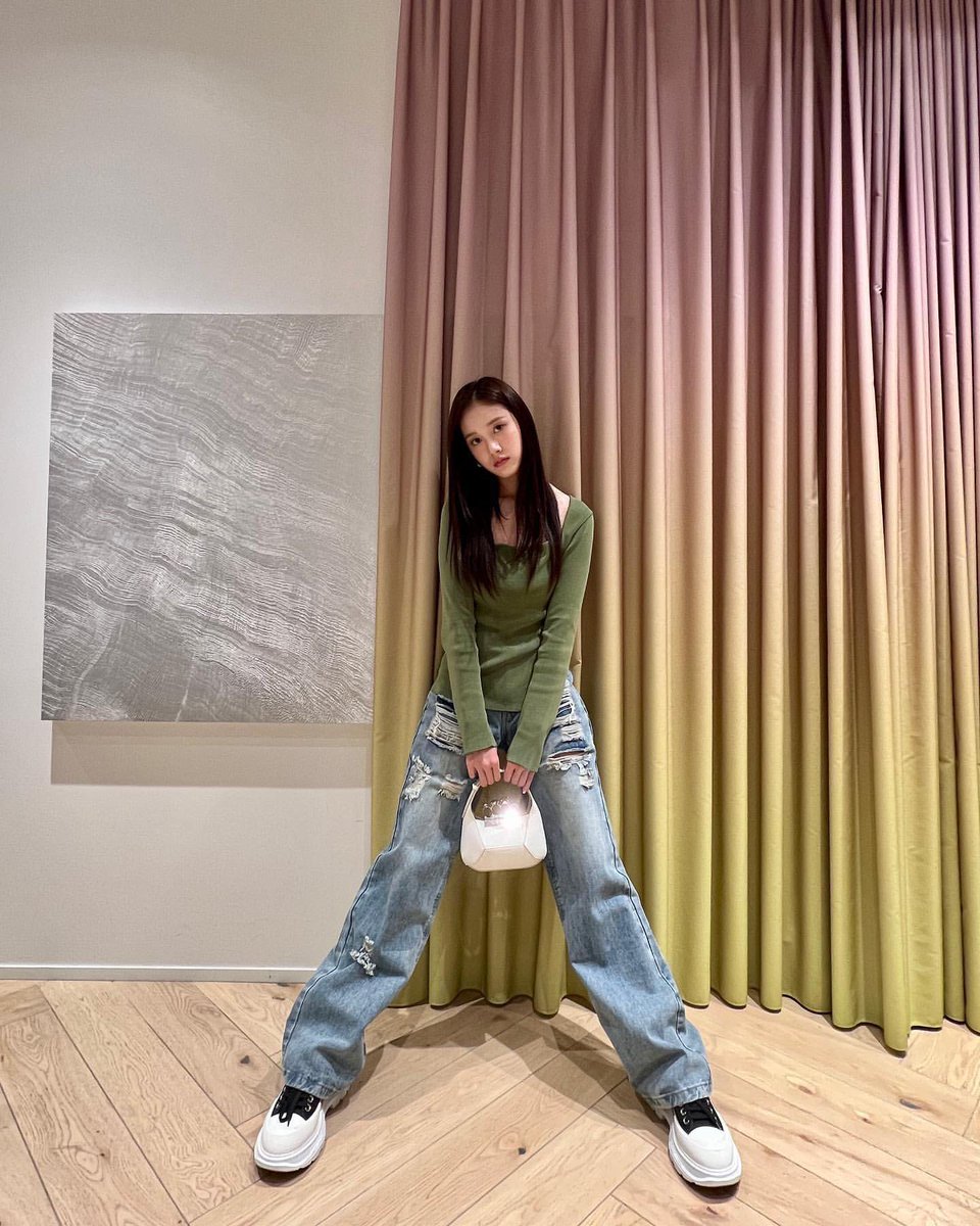 swithcafe's tweet photo. instagram update 
#J #재이 https://t.co/OX00V6MMov