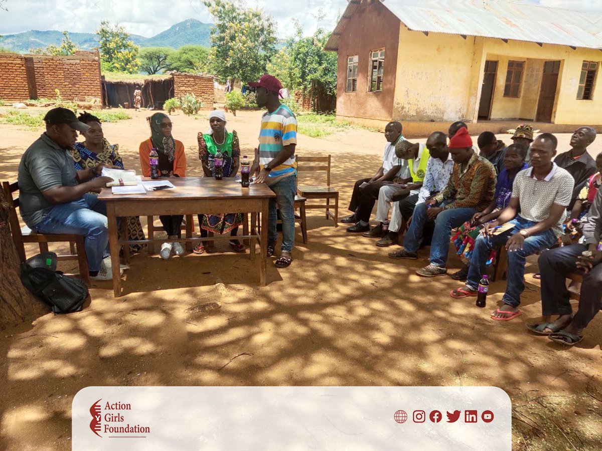 agftz01's tweet photo. Last week, AGF has intervened in the Chunyu village govt meeting through the #KijanaWajibikaProject in an effort to sensitize the community on the need of #YouthInclusion in the health facility governing committees.
#SwissEmbasyTz #InclusiveHealthSystems
@SwissDevCoop https://t.co/h6tWXGNcXs