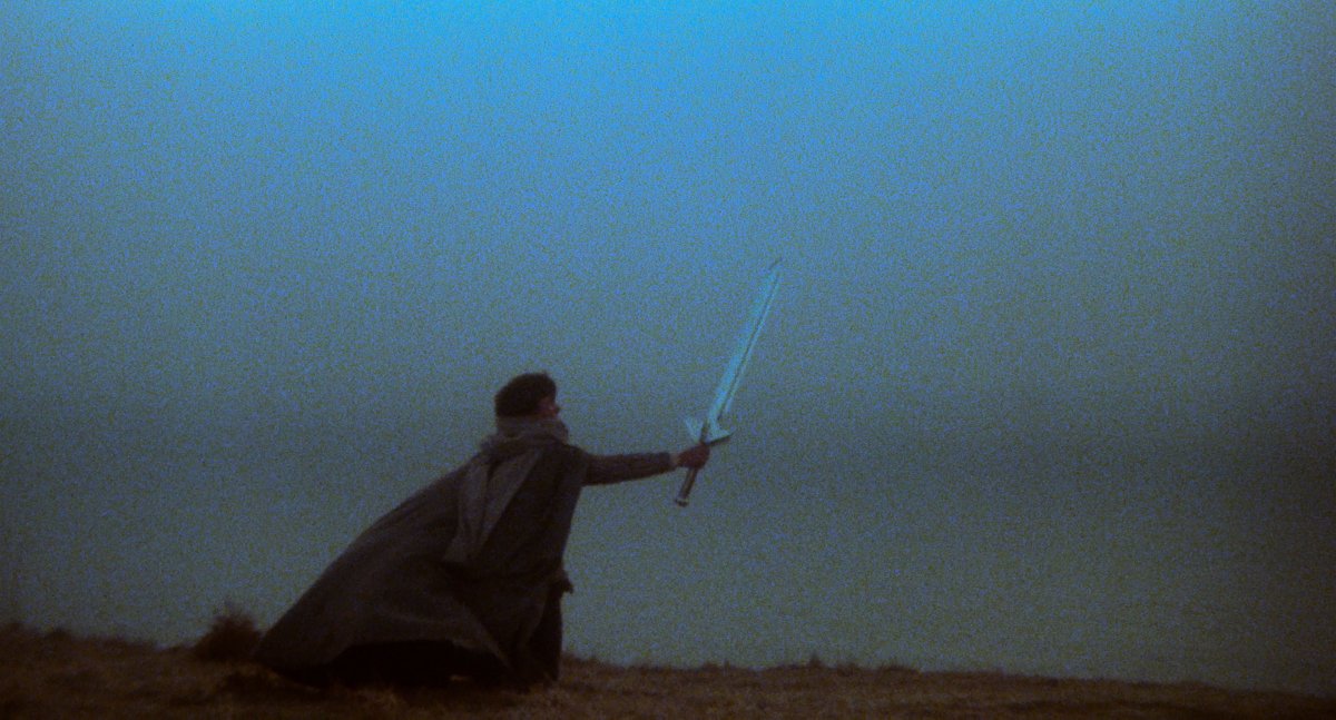 CarlottaFilms's tweet image. Batailles sanglantes, valeureux guerriers et monstres sauvages… ⚔️
L’ÉPÉE SAUVAGE d’#AlbertPyun est dès aujourd’hui disponible dans un superbe Steelbook 4K UHD ou Steelbook Blu-ray.

Une des plus grandes réussites de l’heroic fantasy à découvrir ici ▶️ laboutique.carlottafilms.com/products/lepee…