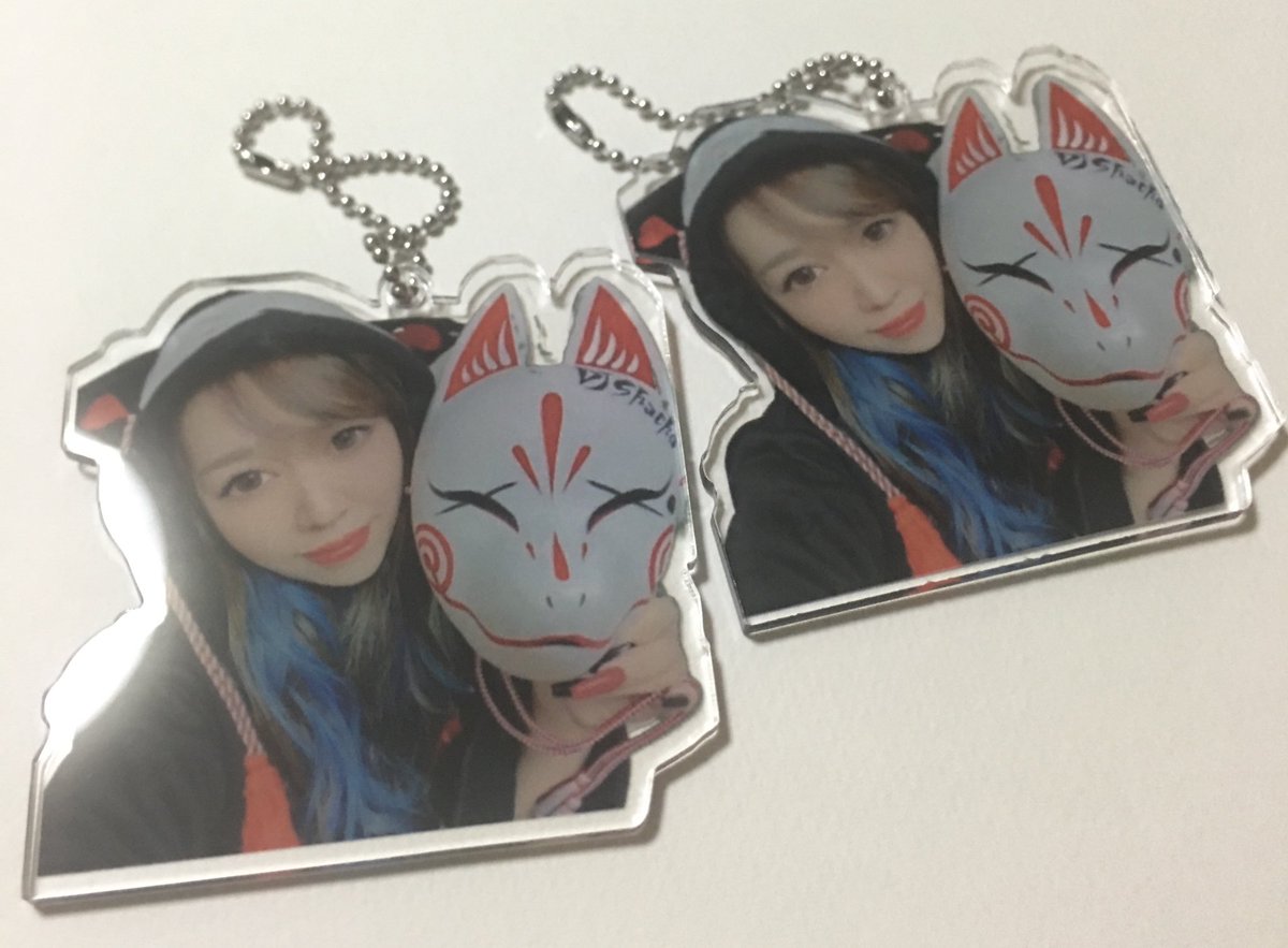 🎉🎉第1弾プレゼント企画‼️‼️🎉🎉

いっちーさんのアクリルキーホルダーを作ったので抽選で2名にプレゼントします😼❕❕❕

🔻応募方法🔻
このツイートをRTだけ！

期間4/30(日) 23:59まで🌸✨
ぜひ応募を💁‍♂️✨
(場合によって中止となることがあります💦)