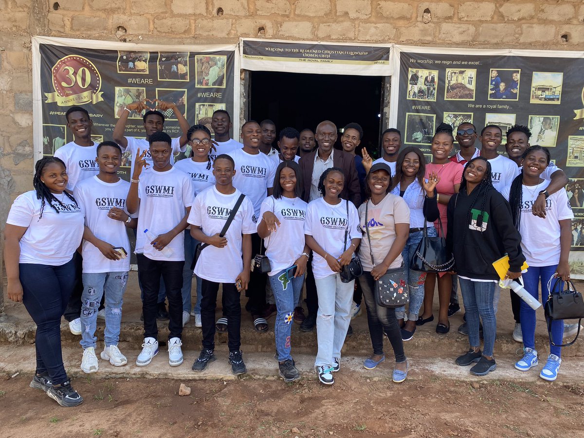 GswmiSF's tweet photo. #GSWMISF in UNIBEN!
#TheEMERGENCE was a success!
Lives changed and destinies set on course.
If you want an online community where you can fellowship and grow in the knowledge of God as students.
Please join: https://t.co/jSGw9kjoPx
See you inside! https://t.co/2iU7SJNR5L