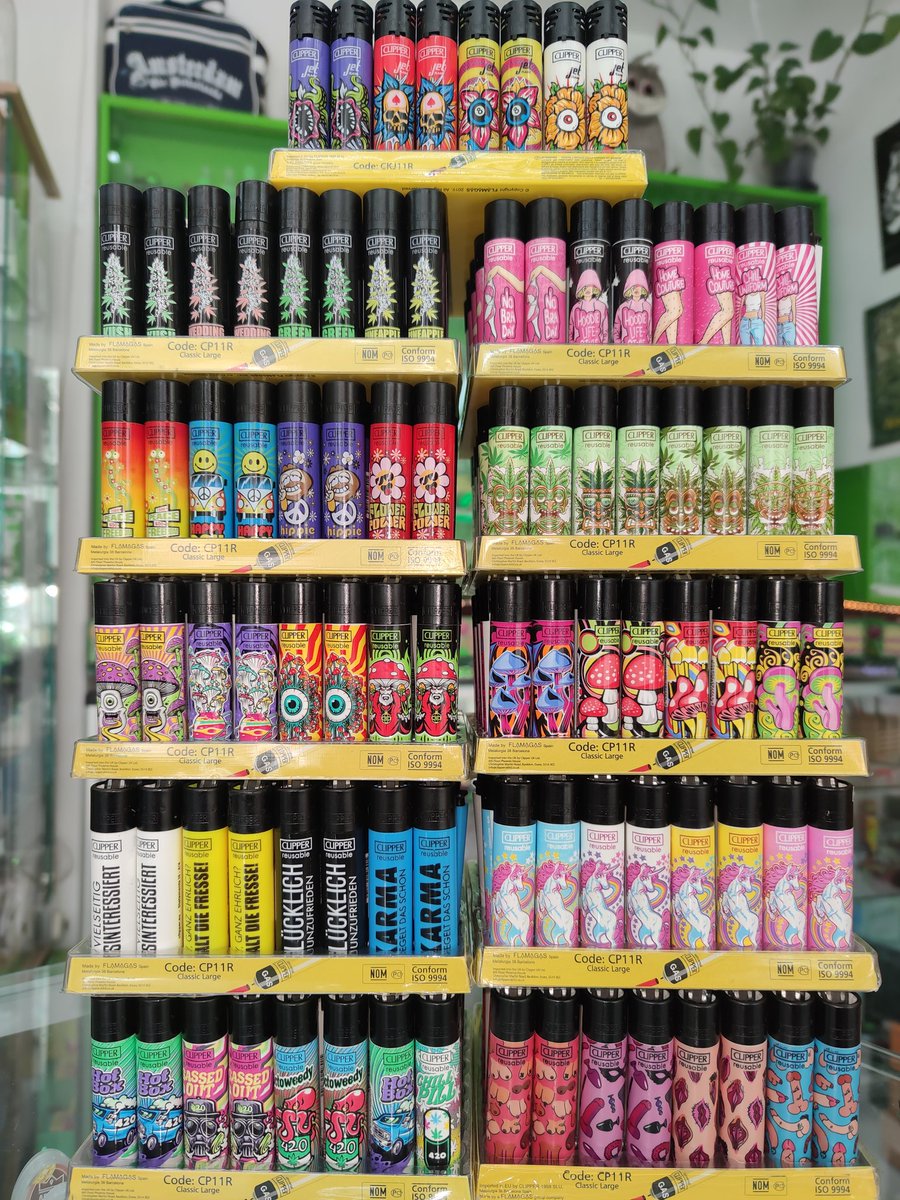 hanfstadel's tweet photo. Neue #clipper  am Start im #hanfstadel in #augsburg der #geheimtippaugsburg Natürlich haben wir auch #hhc #cbg #cbd #cbn #hanf #bongs #vaporizer #grow Artikel #Weedmob #cannabis #Legalisierung https://t.co/H7pLCtMWRU