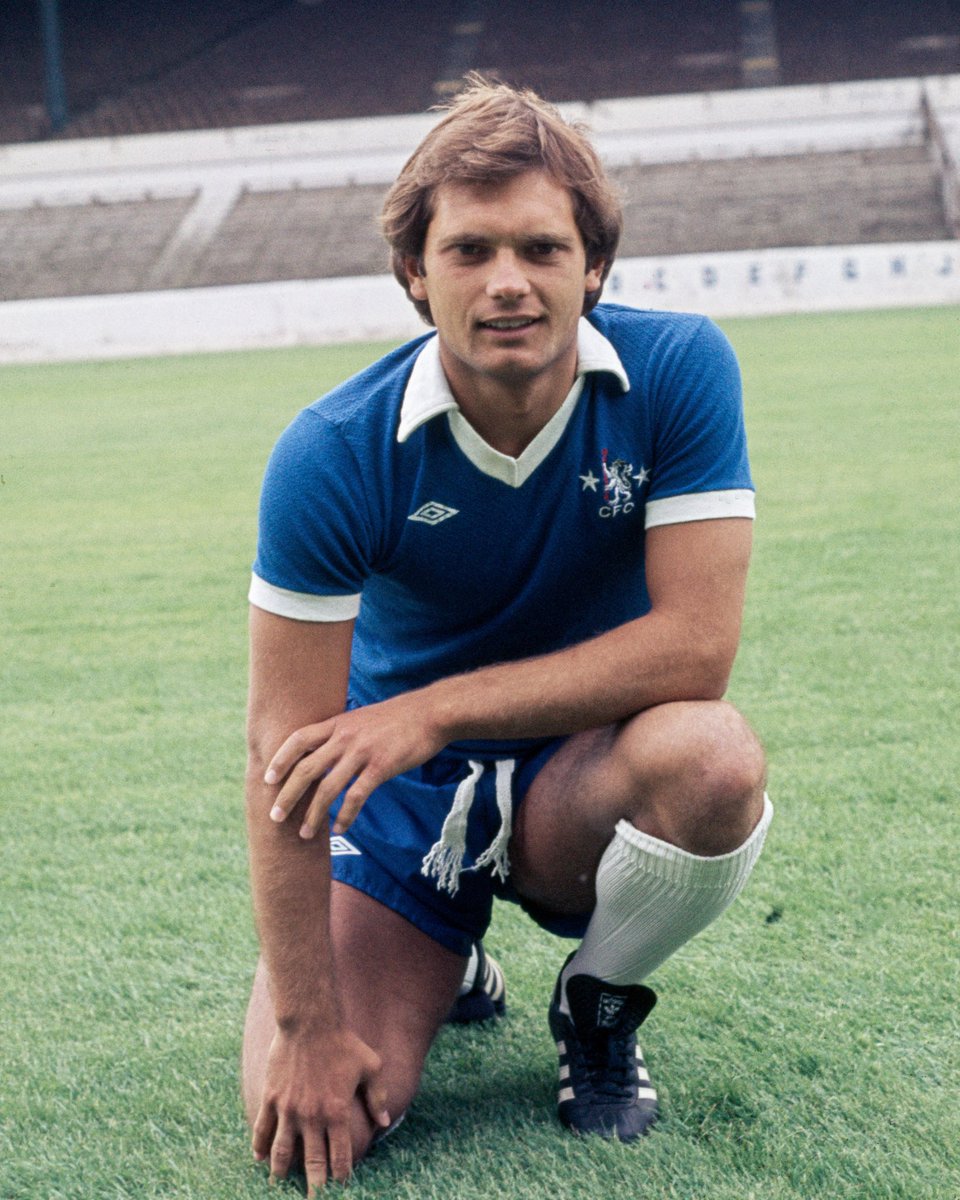 ChelseaFC's tweet photo. Five years on. You’ll always be missed, Ray. 💙 https://t.co/chwUnDX3SZ