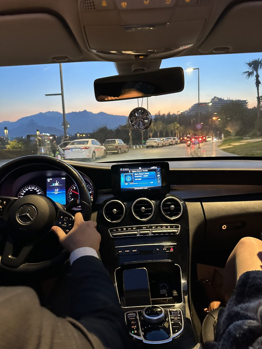 charmertrader's tweet photo. ÜCRETSİZ telegram grubumuza buradan katılın: https://t.co/RD19Q0sQT4…

#BabyDogeCoin #altın #bist100 #HalitAkçatepe #akfye #WorldBackupDay #Trump #MertRamazanDemir https://t.co/lj6ecTciyT