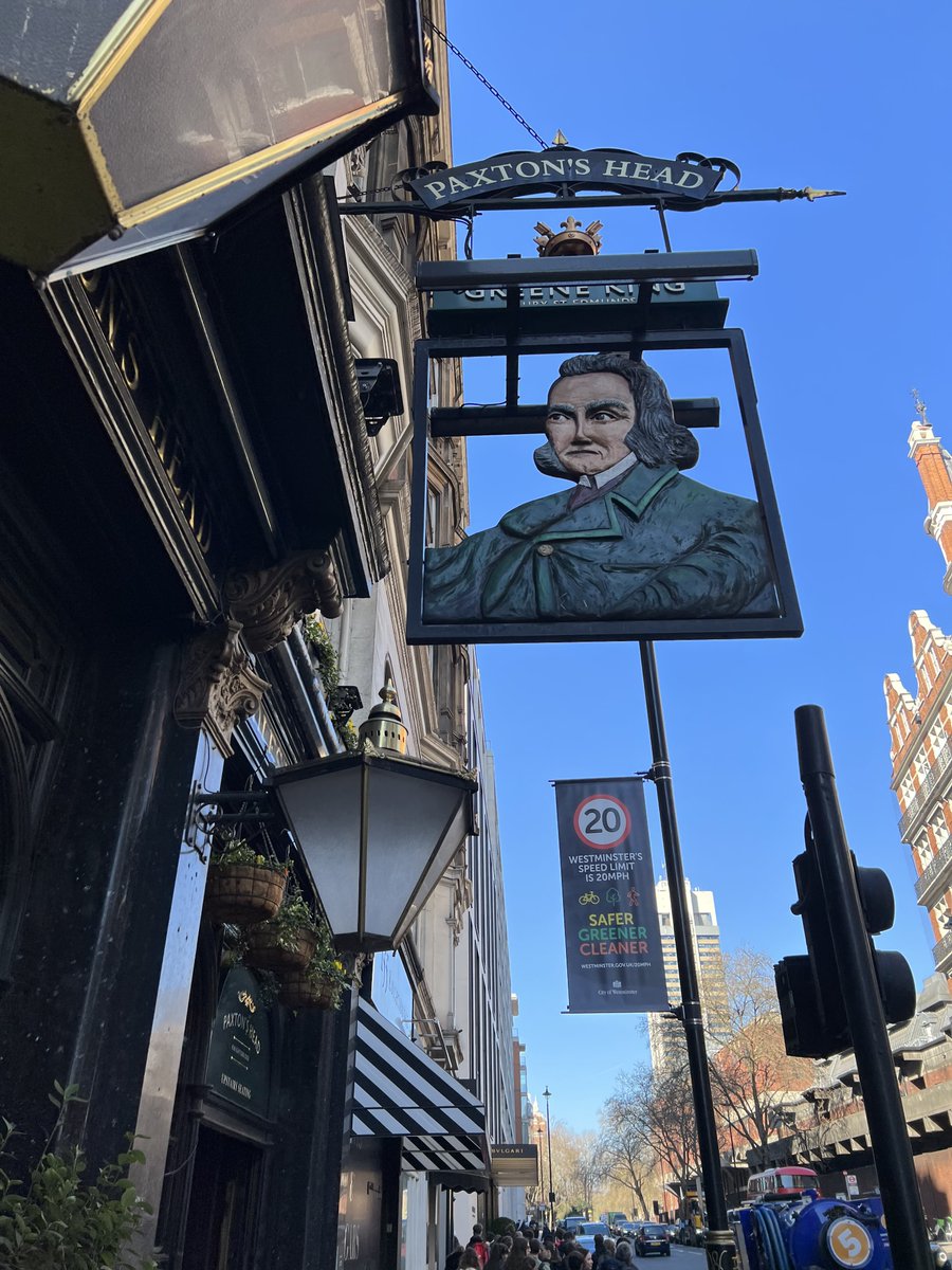 PaxtonsHead's tweet photo. It’s starting to look like Pimms o’clock weather…… ☀️☀️

#pimms #thesunhasgothishatoff #summerready https://t.co/0QyfU6pqGj