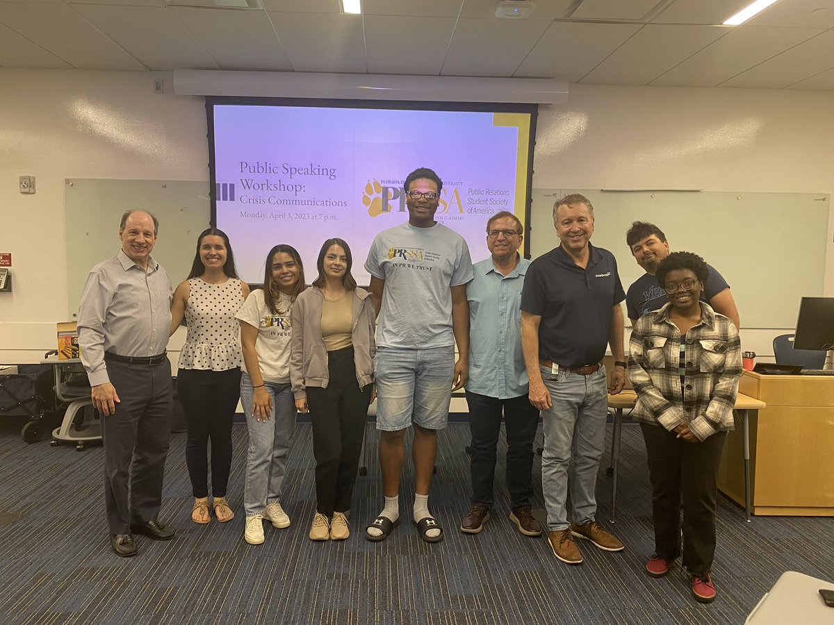 Had and a fulfilling time last night teaching #FIU #PR students about #crisispr with colleague <a href="/donaldm2/">Don Silver</a>