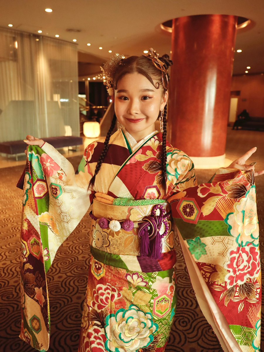 junappe922's tweet photo. いつからか全く見なくなっていたツイッターに戻ってきてみた。

とりあえず成人式の日の写真かぁ👘 https://t.co/FdRQ5Xr5eh