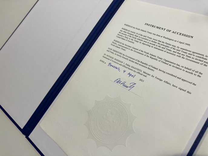 HenriVanhanen's tweet photo. Signed, sealed and almost delivered! #FinlandinNATO https://t.co/raczeYnNA1