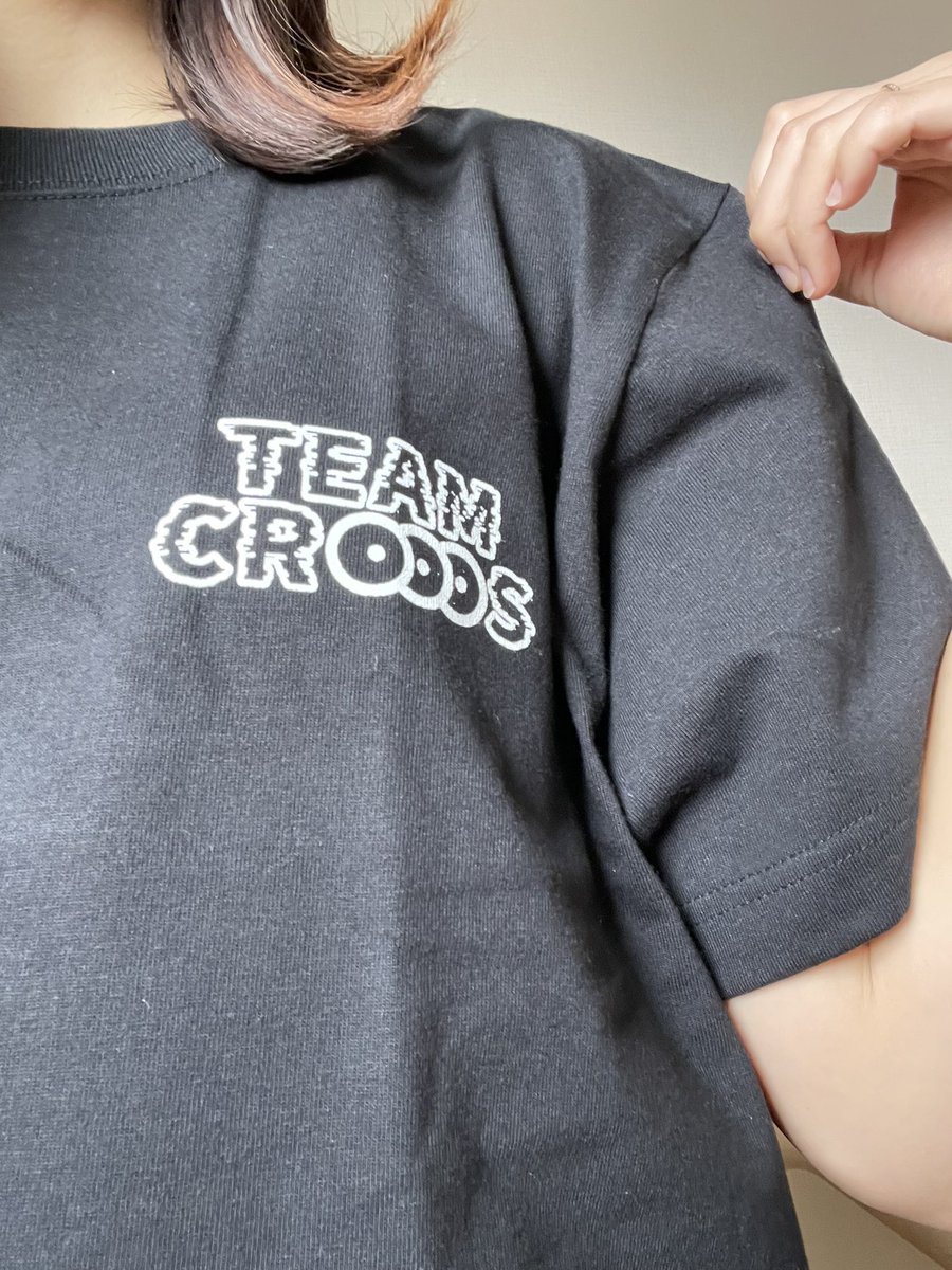 Miche_999's tweet photo. スペクロTシャツ着てみました🤩
NFTグッズのお買い物楽しいけど、Tシャツは初🎵

シンプルデザインがかわいい🐊
これ着てどこいこうかな？
大活躍の予感！

いよいよ4/29スペクロ第二章
楽しみすぎまーーーす🌈

#weartomint
#SPACECROCOS
#スペクロ https://t.co/Sw0NCIqWt3