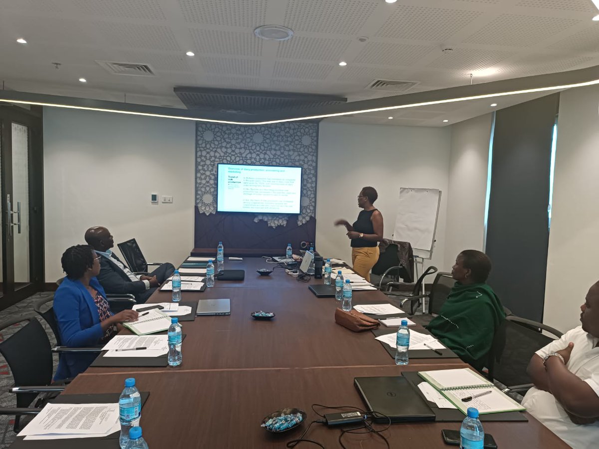 TanagerIntl's tweet photo. IGNITE has been offering technical assistance on gender &amp; nutrition to TI3P. The training aims to provide insights on how scientific &amp; community knowledge can be combined in co-designing interventions that lead to  #safe, #affordable, #nutritious #diets &amp; women empowerment https://t.co/eCSvDiNSCT