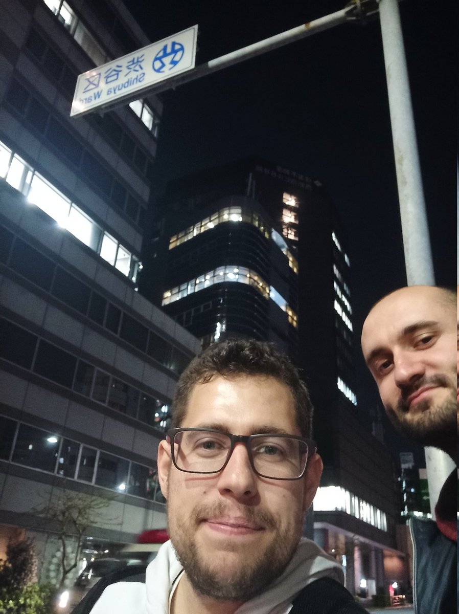 salva2lopez's tweet photo. @reig_rafa Ciutadans de Shibuya, ja sóc aquí https://t.co/1MH1zqOaTV