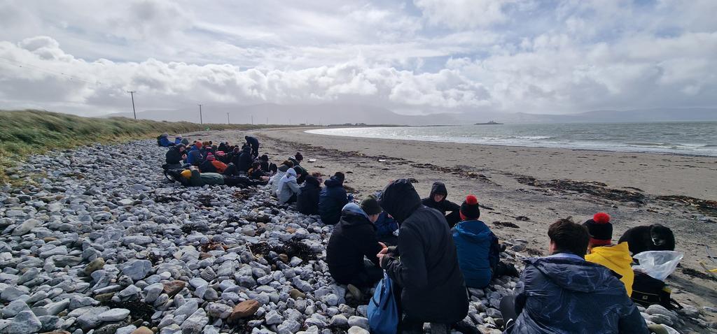 A great trip out last week with our first year wildlife biologists @BPSMTU looking at the amazing diversity of the magical Tralee Bay! 🐚🦀🐟🦈
#thefutureisbright @BioSci_MTU #traleebay #coastalecology #wildlifebiology