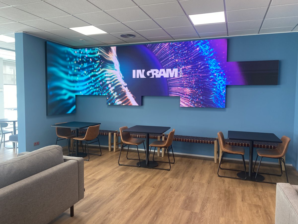 APdigitales's tweet image. Ingram Micro presenta las #oficinas del futuro en su sede de Barcelona -Viladecans 
bit.ly/3nND1wU
@IngramMicroES #IngramMicro #DigitalSignage #transformaciondigital #AV