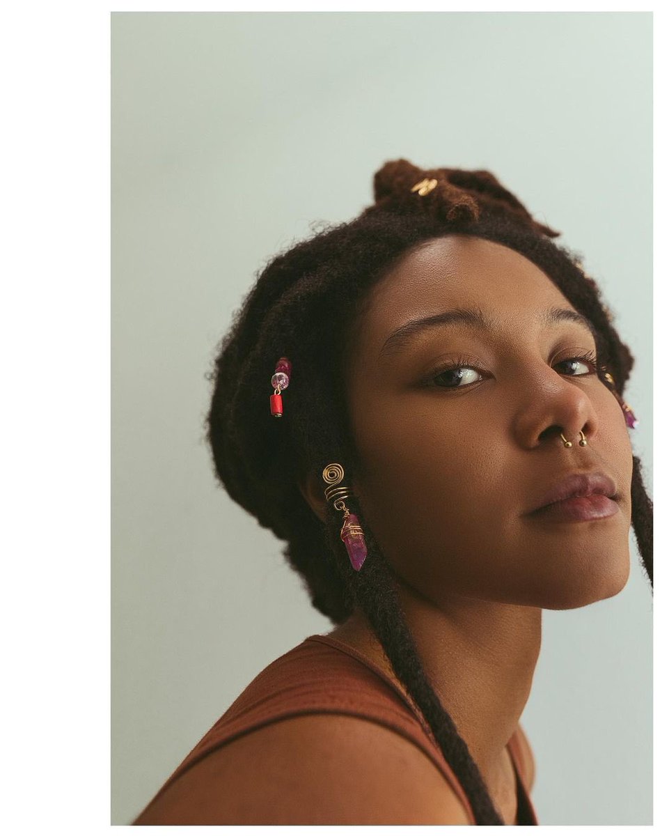 18_locs's tweet image. Happy Texture Tuesday @blxckdreadshots 🤩🤩🤩
•
📸: @blxckdreadshots 👸(follow)
•
#locstyles #loccommunity #locjourney  #loclife #locgoddess #locgoals #locgang #blackgirlswithlocs #locs_18texturetuesday #locs_18 #locs_18_pic