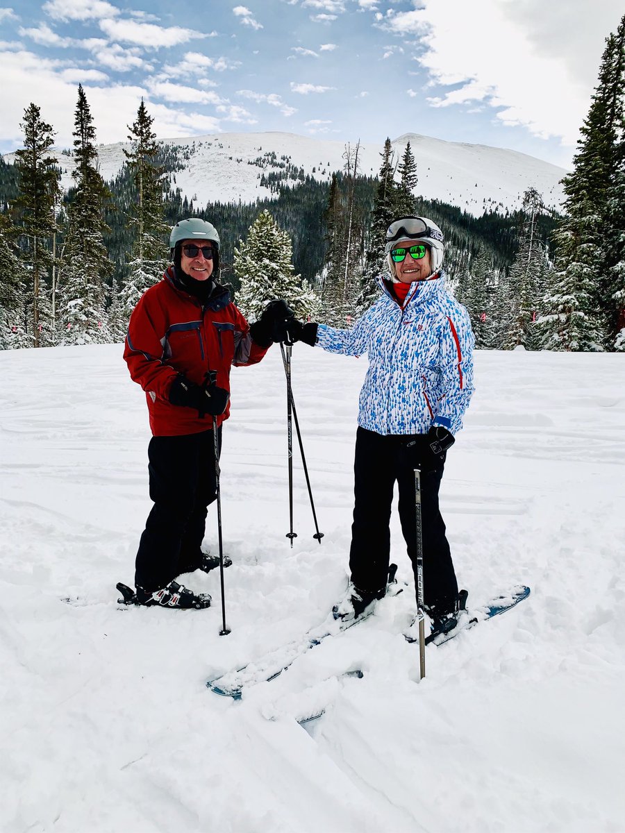 LRussellWolpe's tweet photo. Happy birthday ⁦@bwolpe⁩  - the best skiing, hiking, travelling, politicking, dining, enjoying life partner. ❤️

📷 ⁦@markbest⁩ https://t.co/XtemMTKLUt