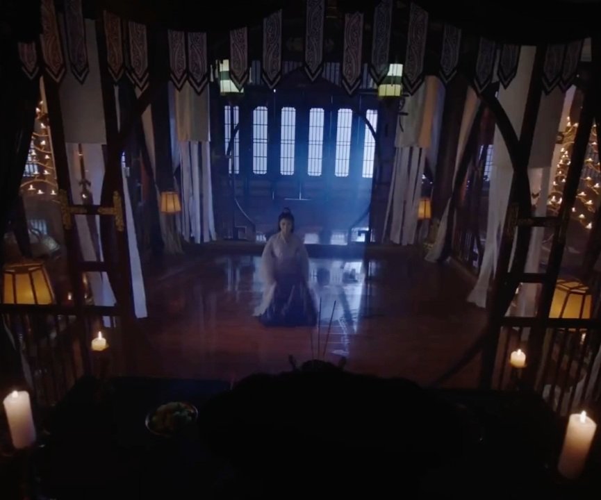 ajikdo39's tweet photo. [19]
#yetan paying respects to #qingkui &amp; #emperortun before her revenge mission

#heavenemperor &amp; #voidtyrant killed the wrong sister,
kui was the only one that loved tan since day 1,
they weren't just sisters, they were twins 💜💙

#thestarrylove #lilandi #hexuanlin #xiaminghao https://t.co/JOwM7y3272