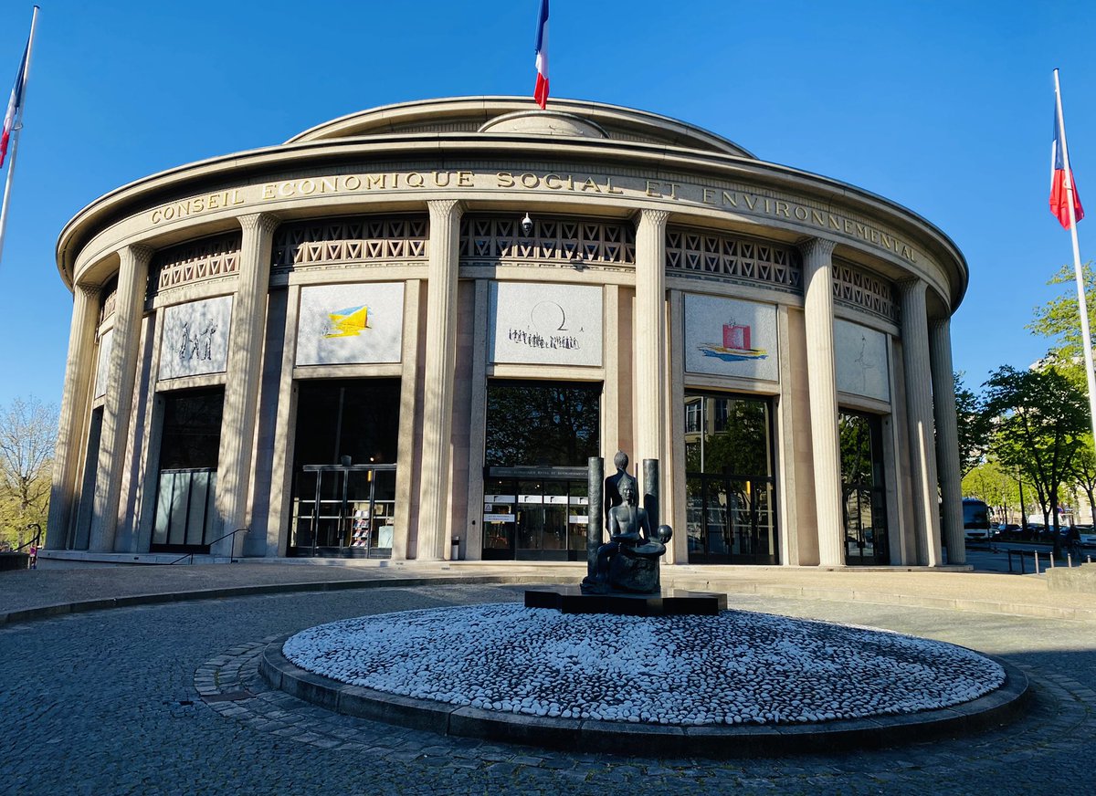 Aymdegouvion's tweet photo. Le #CESE est la chambre de la démocratie participative
Après les ateliers organisés à #Montours #LesportesduCoglais relatifs à la #mobilité en zone peu dense, j’étais à participer la restitution des travaux
Un obj: Innover afin que personne ne soit, désormais assigné à résidence https://t.co/voiWh7dua5