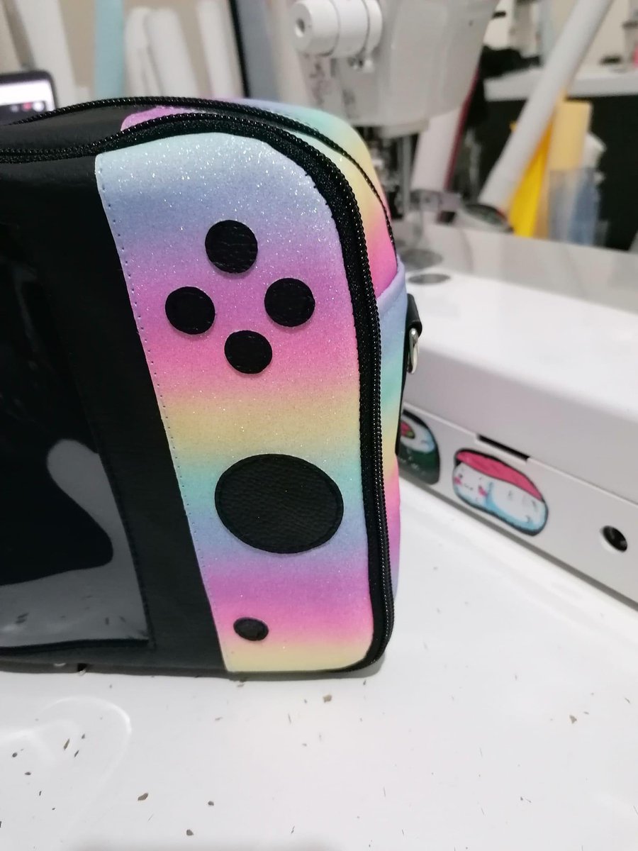 SockJems's tweet photo. You guys always choose the most amazing colours for your game console Itabags!
#Itabag #ita #Itabags #windowbag #pins #Pincollector #smallbusiness #supportsmallbusinesses #kawaii #otaku #nintendo #nintendoswitch #gamesconsole #gamer #console https://t.co/aHvM57JiaU