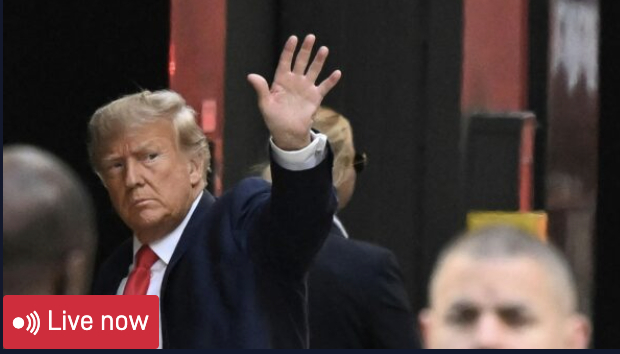 LIVE: Trump Expected to Be Arraigned Today

Former President Donald Trump is expected to be arraigned in a New York courthouse on Tuesday after he was indicted by a grand jury.

theepochtimes.com/trump-expected…
