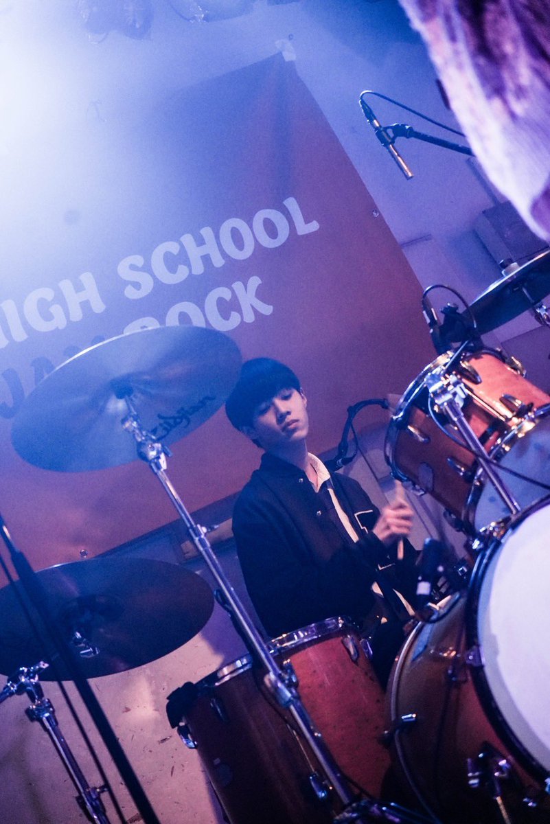 Nothreeveraisin's tweet photo. Live photo

🗓2023年3月28日(火)
『ハイスクールジャムロック 卒業式スペシャル』
📍下北沢 MOSAiC

photo by @x8nyan
#ハイスクールジャムロック https://t.co/Bv2QHajWJM