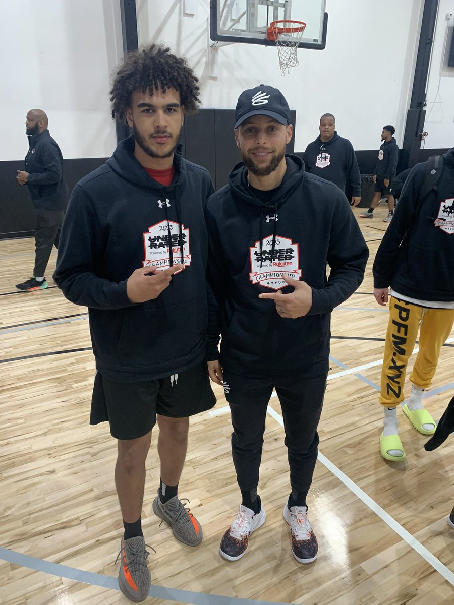 Another solid week for Jordan Summers...
<a href="/StephenCurry30/">Stephen Curry</a> Under Rated Tour 
<a href="/NJHoops/">NJ Hoops</a> 1st Team All- County 
Full Scholarship to play 🏀

Not so bad playing basketball for a public school..

Not so bad playing basketball at 🅱️🅱️