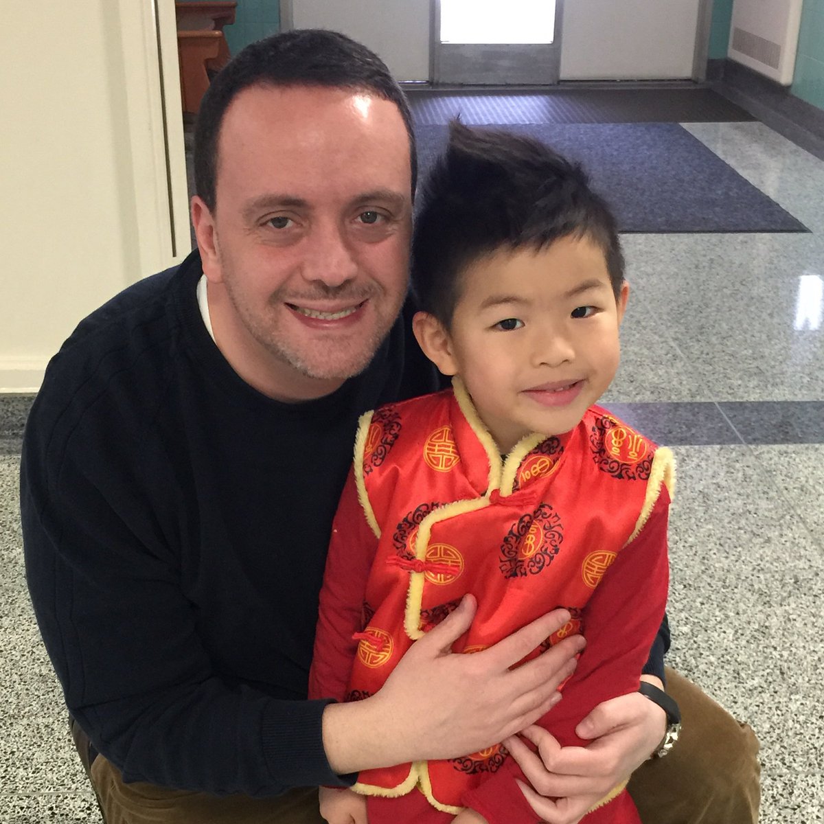 TonySinanis's tweet image. Yesterday a former @JerichoUFSD kid-who I haven’t seen since kindergarten-was in @HerricksSchools for an event. We had a special connection -he’d call me Tony &amp;amp; tell me I was his buddy! 😊Reminded me that how we treat kids matters! #Cantiague #WeAreHerricks