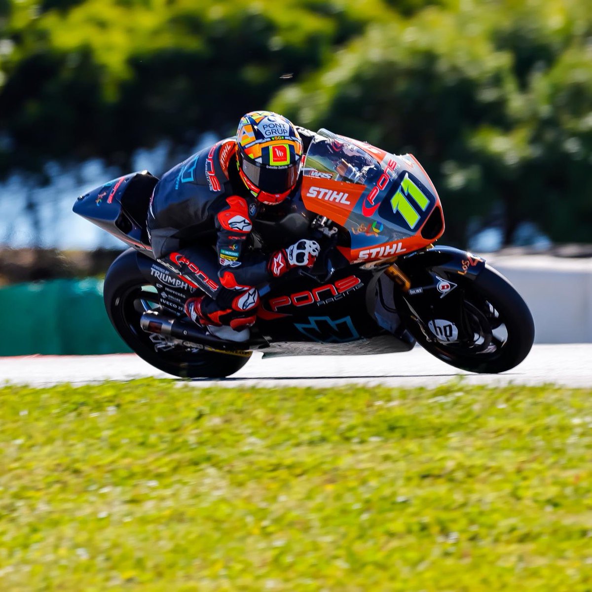 P28 to P5, what a ride from Moto2 rookie Sergio Garcia in Argentina, he was able to complete this feat in just 14 laps in only his second Moto2 appearance!

#MotoGP