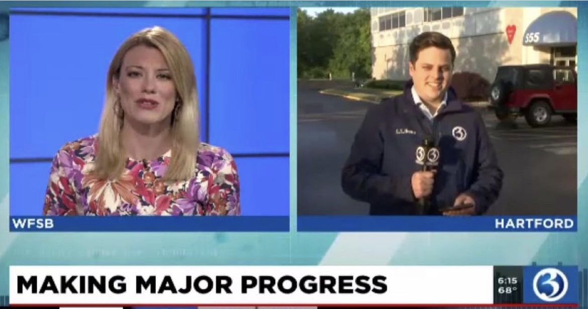 NicoleNalepaTV's tweet photo. Sending out a very BIG BIRTHDAY wish to @RogerSusanin, who is celebrating a very special #birthday today! He continues to make major progress defying age…
HAPPY BIRTHDAY ROG!! 🎂 🎉 🎊
P.S. Instead of a cake, I suggested getting you mousse — as in hair mousse.
#AMteam #WFSB https://t.co/pJ9iS1UrnO