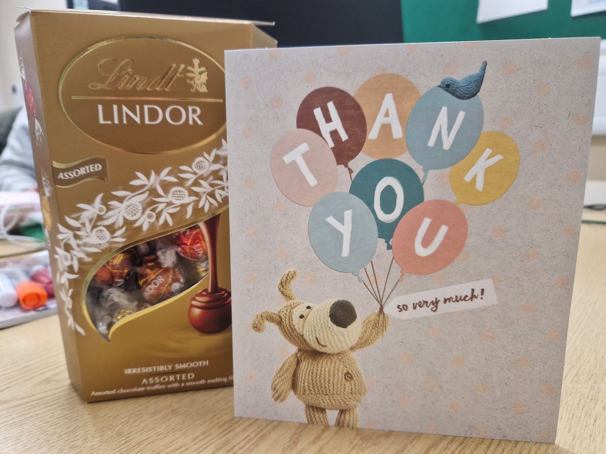 NottsTIService's tweet photo. A lovely thank you from our latest group to finish the post diagnostic Dementia programme!!!! https://t.co/KzIqAPxzCG