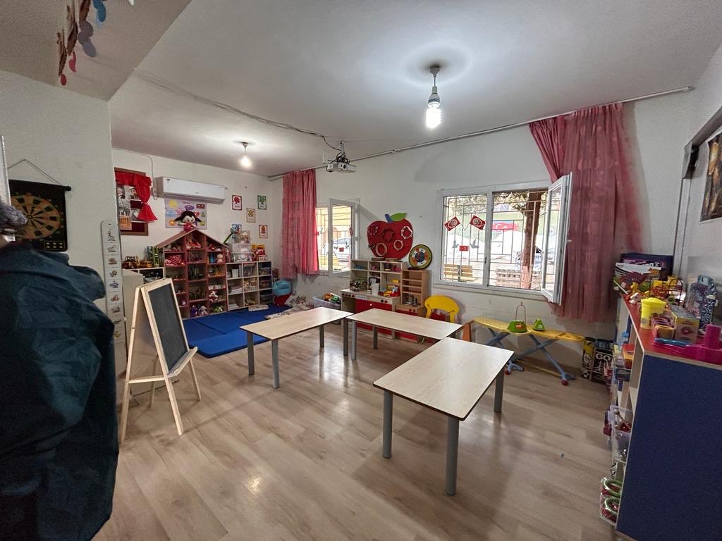 “1 Oyuncak 1 Mutluluk” yardım kampanyası kapsamında toplanan bağışlar Hatay’ın Belen İlçesinde kurulan Anadolu Oyun Evi’ne ulaştı.

#auöğrencikulüp