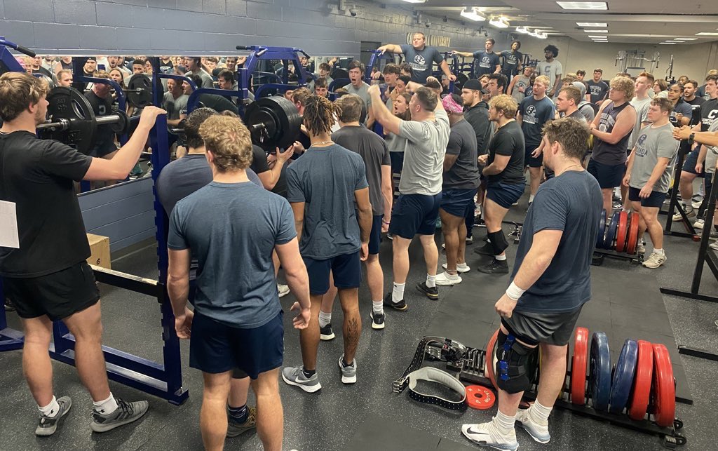 Best day of the off-season… squat max day!