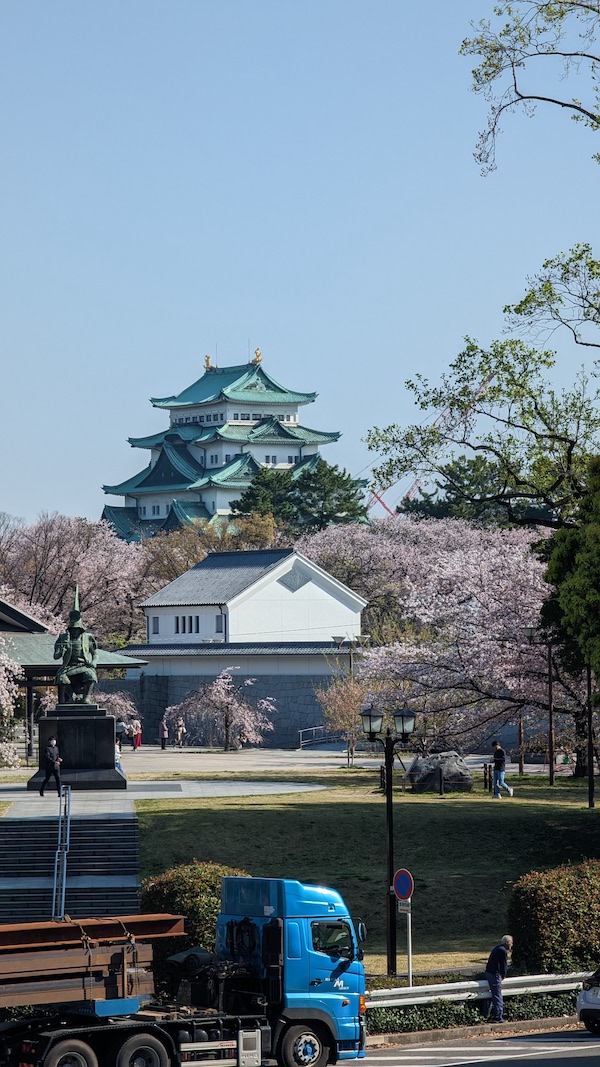 Here are some quick praises from this past week:
->Official move out date set for our location

Get the full update here: reachingjapan.com/countdown-4-4-…