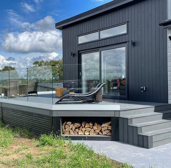 _arbordeck's tweet image. Huge congratulations to @HeritageDecking for becoming a TrexPro Platinum! Take a look at some of their great installs.