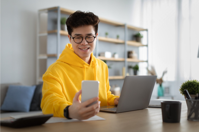 RHFA_PHL's tweet photo. Are you looking for student candidates to hire for your company? Discover four campus recruiting trends to connect with the top early-career talent. https://t.co/C4qjcfBIsP https://t.co/enm0VXlvwp