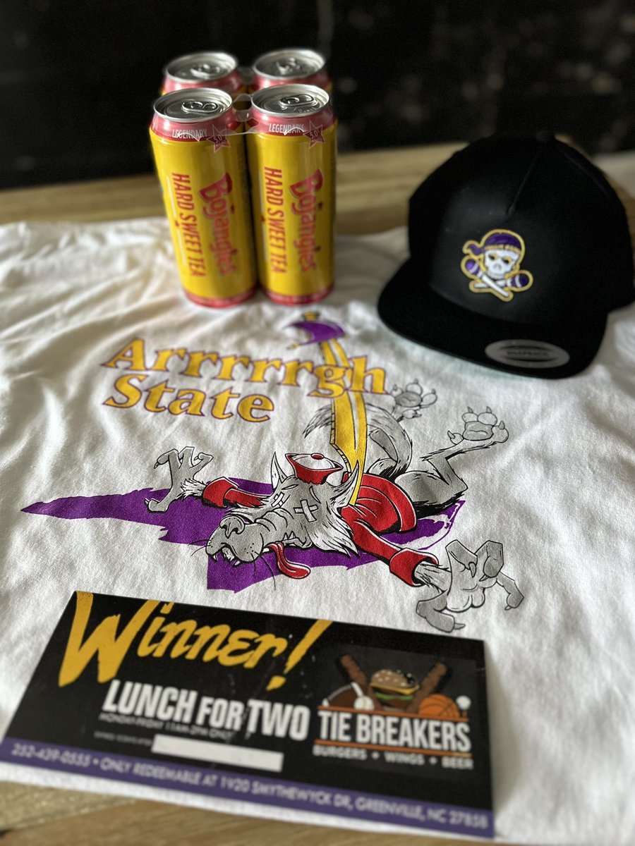 🚨GIVEAWAY ALERT🚨
RT &amp; FOLLOW for a chance to win
-BoJangles Hard Sweet Tea
-Pirate Radio T-Shirt &amp; Hat
-Lunch for two at Tiebreakers 
21 &amp; older only
#BeatNCState #Stations4Winners🏴‍☠️
