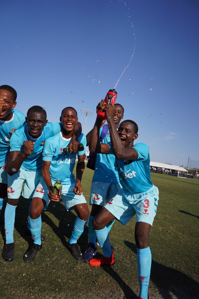 GoALeague's tweet photo. Nothing beats that winning feeling! 🙌🏼⚽️ A good performance from the boys @Beyond_LimitsFA 👏🏽
.
#GACup #beyondlimits #remostars https://t.co/20qAFBRH5s