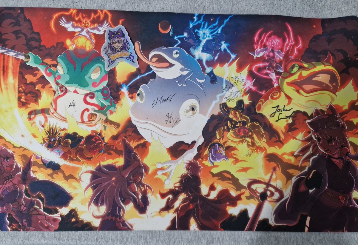 MrMoranz's tweet photo. @MBTYuGiOh Does a signed playmat count? 🤔 https://t.co/x2wHScntA1