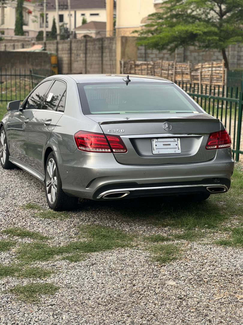 SA_nftss's tweet photo. Foreign Used E350
2014
Price:14M
At Abuja https://t.co/5QUeN6t6VX