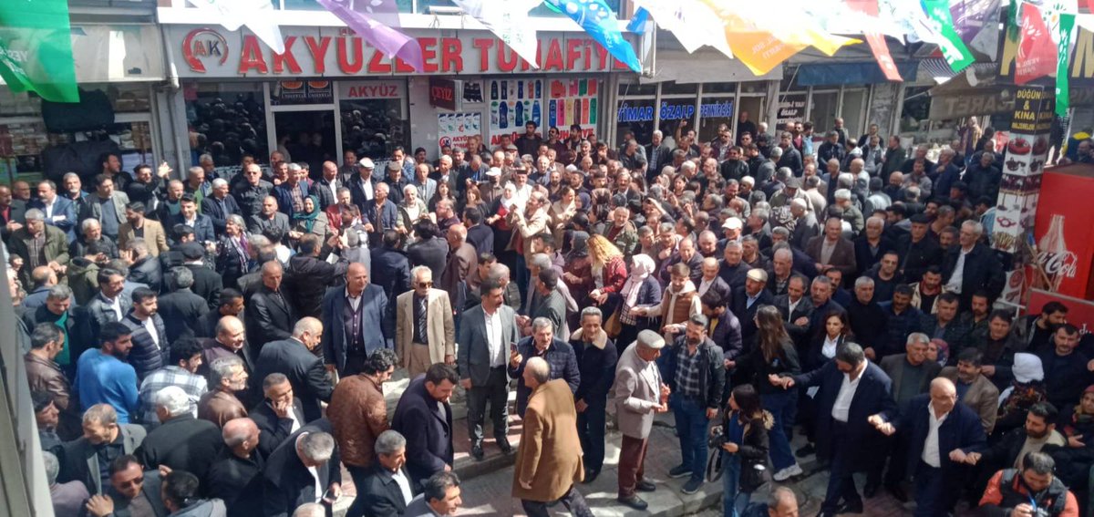 büyük bir çoşkuyla tuşba merkez büromuzun açılışının gerçekleştirdik