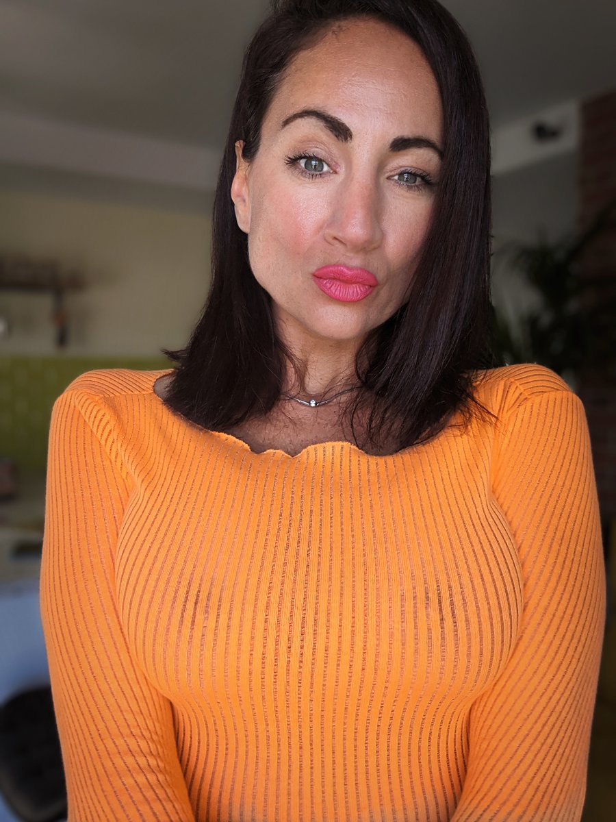 timigacov's tweet photo. Can YOU handle a real woman?🫵🤔
Don't miss out on the 50% discount running right now!
https://t.co/zmnY4ZBbWE

#onlyfans #Trending https://t.co/sU2FBr4WMo