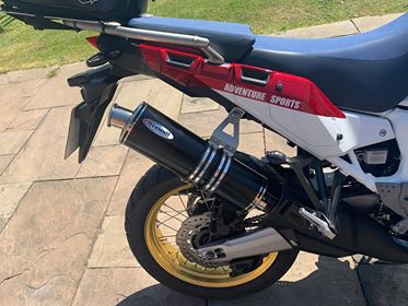 BeowulfUK's tweet photo. Happy birthday to us!! 20 years this year.  Send us pics of your Beowulf silencers 👇👇
#beowulfexhausts #britishmanufacturing #HAPPYBIRTHDAY #motorcycle #beowulfperformance https://t.co/fWyppnw4t5