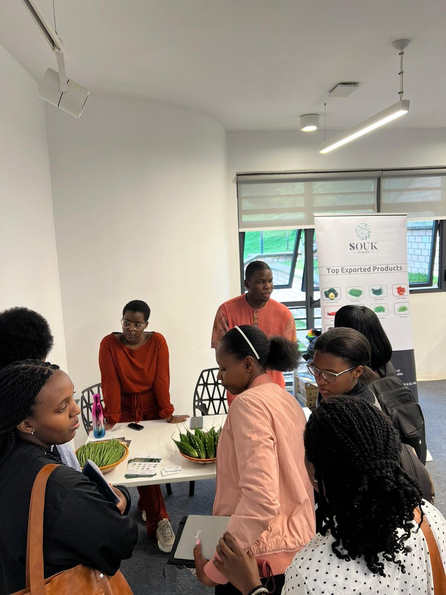 SoukFarms's tweet photo. We are thrilled to have participated in The African Leadership University's career fair last week. Our team had a fantastic time connecting with talented students and discussing potential career opportunities. https://t.co/JQ7BVwK5Fq