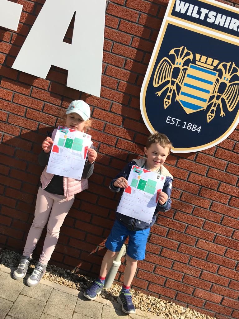 ☀️The sun is shining and the Easter Trail is on!

🐣Come and enjoy a walk around @GreenLanePF, complete the activities and get an Easter egg and an Easter decoration at the end.

➡️ wiltshirefa.com/news/2023/mar/…

#WeAreGREENLanePlayingFields #easteregghunt #halftermactivities