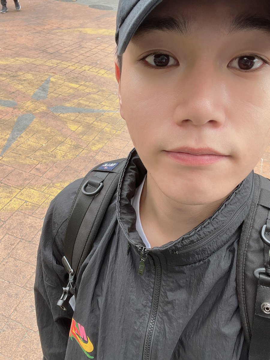 A_BlueMoon08's tweet photo. Uiyeon is giving me the same cute eye vibes as puss in boots ๐ฅฐ๐ฅฐ!!!
#greatguys
#grace #๋ฉ์ง๋
์๋ค
#uiyeon #์์ฐ
#jeonminki #์ ๋ฏผ๊ธฐ
#leadrapper #visual
#kpop https://t.co/gcTJDum3Oa