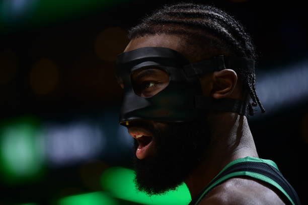 TheDunkCentral's tweet photo. “He is giving me all the signs that he wants out of Boston.”

- Kendrick Perkins on Jaylen Brown

(Via @RoadTrippinPod ) https://t.co/2OU3cNUaqA