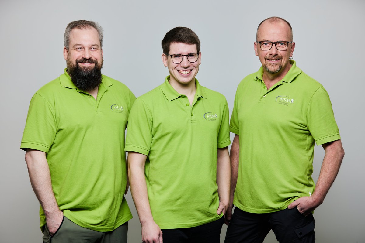 Gut verstärkt - neue Kollegen im Team!   
Mit Frank, Lukas und Thomas haben wir ganz viel Erfahrung und Enthusiasmus in unserer Orthopädieabteilung dazugewonnen.   

Herzlich Willkommen!