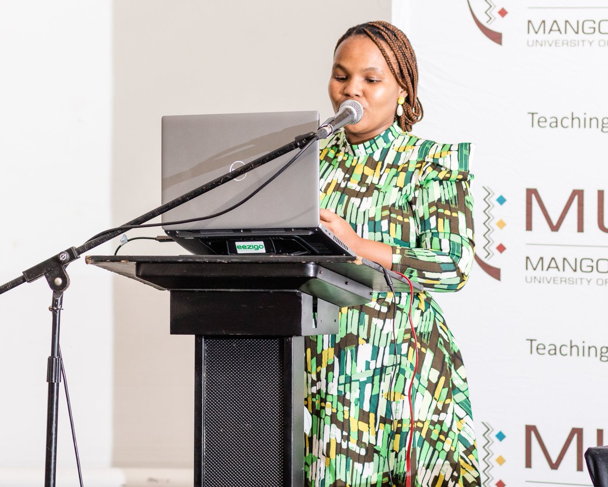 noksy_k's tweet photo. Snaps from the Teaching with Technology Summit hosted by the @MUTcampus Teaching and Learning Development Centre. Informative - Inspiring, and thought-provoking. #welovewhatwedo #highereducation #SoTL #TeachingwithTechnology https://t.co/TJvsjNVtpD