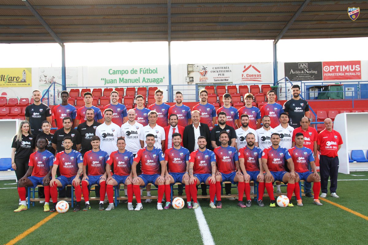 𝗙𝗢𝗧𝗢 𝗢𝗙𝗜𝗖𝗜𝗔𝗟🔴🔵 de la GRAN familia de la #UDTorreDelMar

#vamostorre
#UnidosPorUnSentimiento