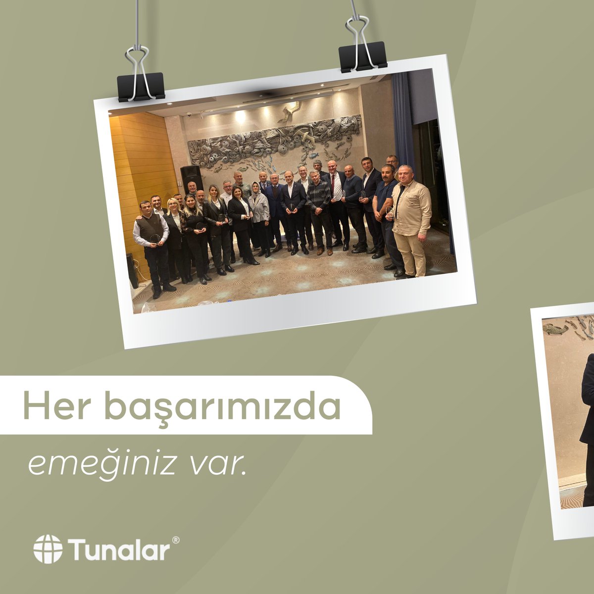 tunalar's tweet photo. Emekli olan ve emeklilik hakkı kazanan çalışanlarımızla bir araya geldiğimiz iftar yemeğinde, Yönetim Kurulu Başkanımız Sayın Erol Tuna, emektar çalışanlarımıza plaket takdim ederek Tunalar Topluluğu adına teşekkürlerini iletti.
Her başarımızda emeğiniz var!
#Tunalar #TunalarTopluluğu #EYT #Emeklilik #Ramazan #İftar #İftarYemeği