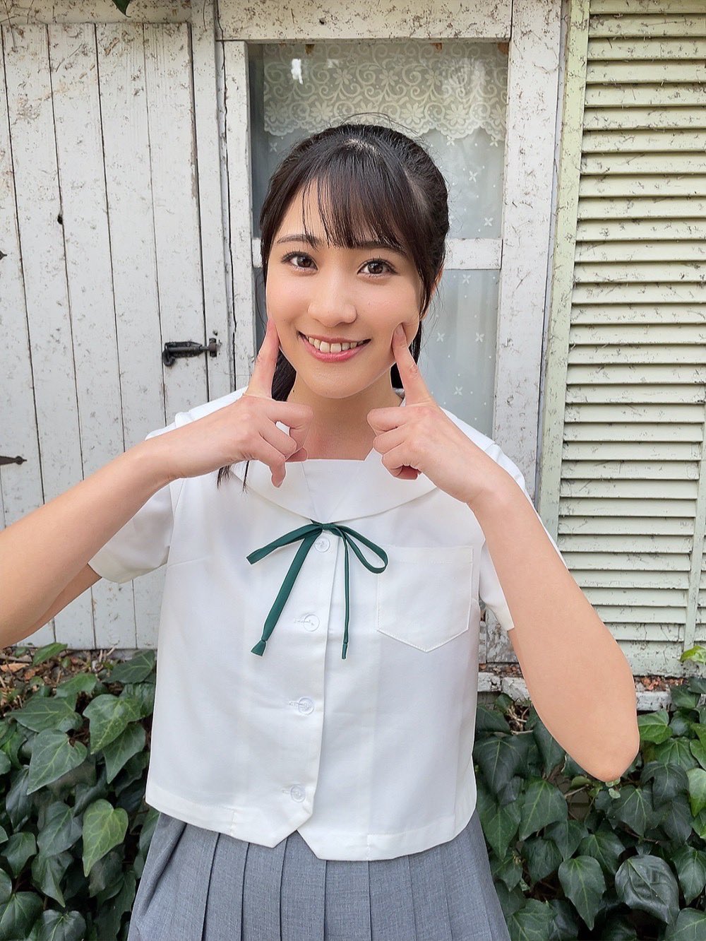 岡本杷奈🌷⸝⋆1st写真集【in bloom】発売しました❕ on X
